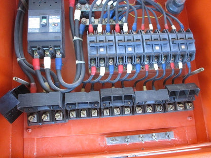 仮設用キャビネット 動力分電盤125A 鉄製 オレンジ(ジャンク品) GB-123EA他