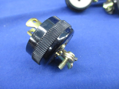 引掛キャップ2P15A125V(10個入) 15A-125V