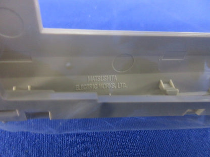 コンセントプレート5コ用(10枚入)(利休色)National WTF7005