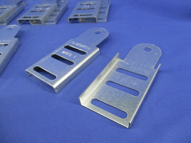 上下自在継ぎ金具(10個入) WRFG1