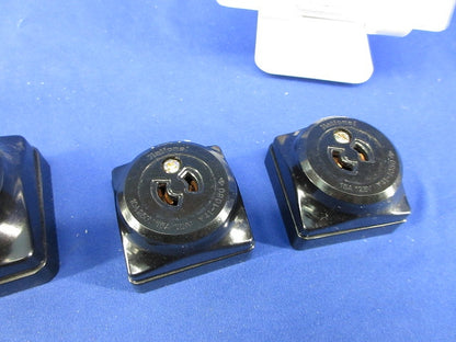 引掛露出コンセントセット(混在4個入)(キズ･汚れ有) WK2215他