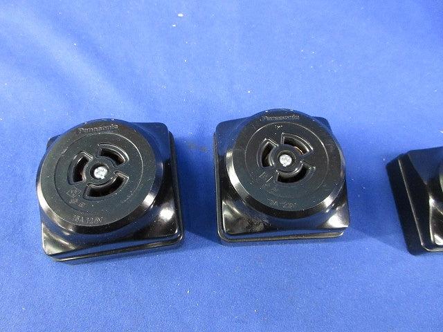 引掛露出コンセントセット(混在4個入)(キズ･汚れ有) WK2215他