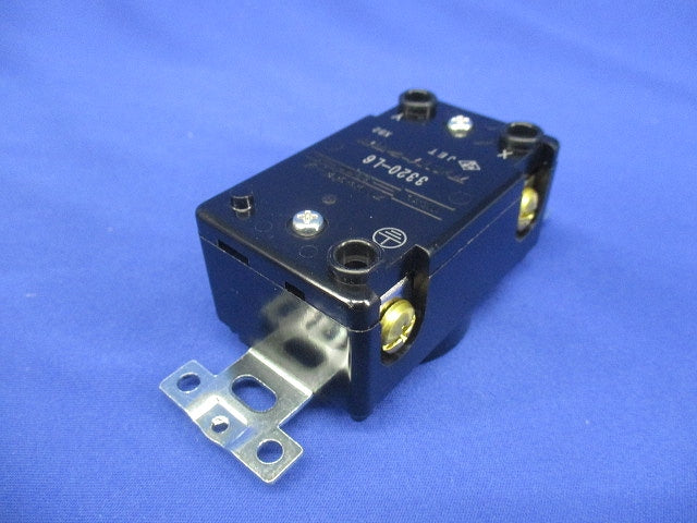 引掛形 埋込コンセント 接地2P30A250V 黒 3320-L6