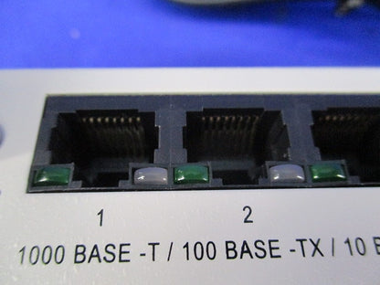 ギガスイッチングHUB 8ポート(未使用品) AH-08GP-01