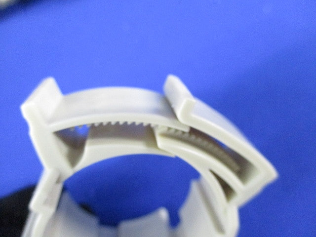 樹脂製ダクトクリップ(10個入)(ベージュ) DC-28NJ