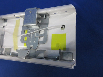 LEDベースライト(ライトバー)(昼白色) NNU400025KLE9