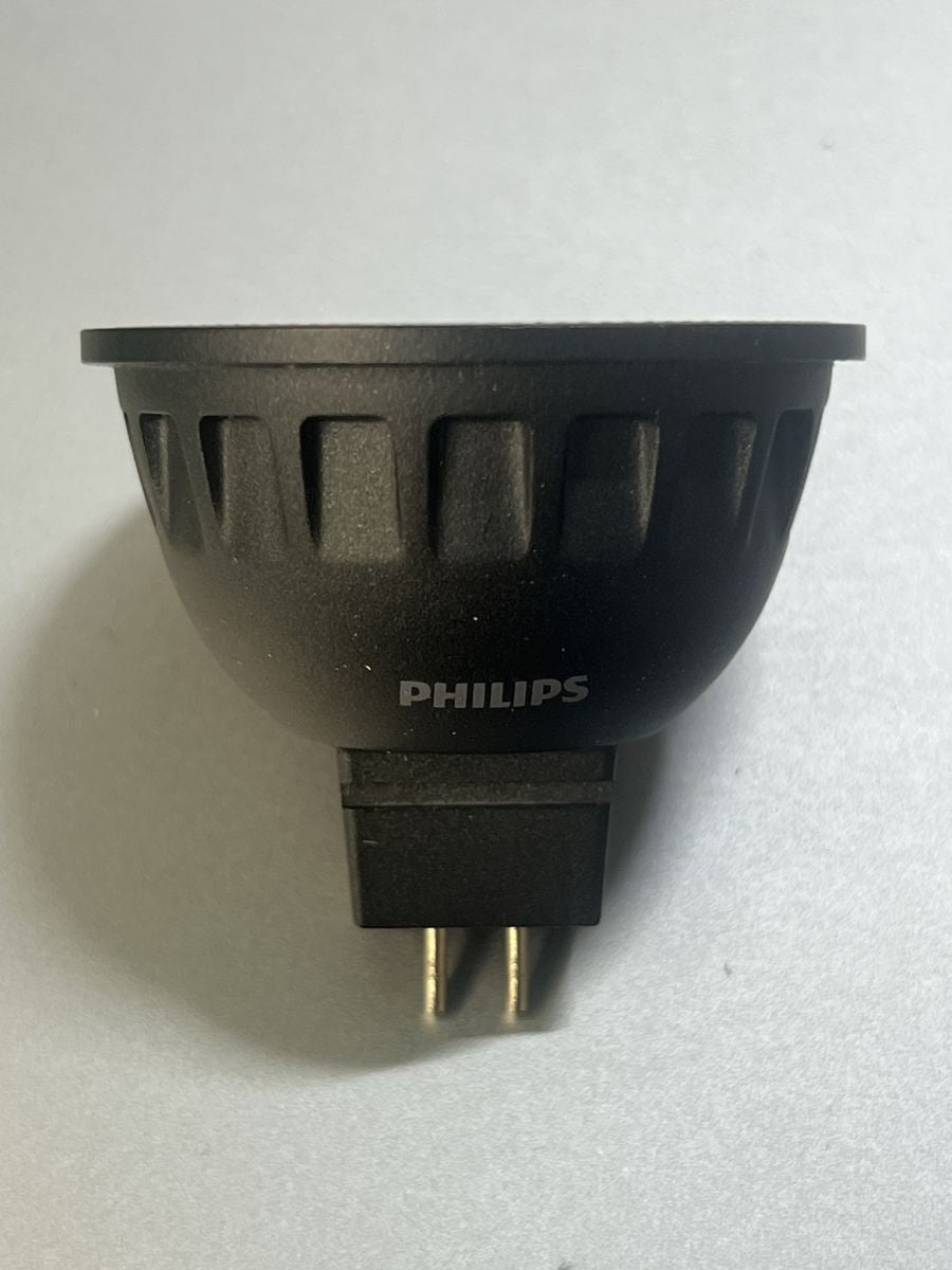 マスターLEDスポット/ エキスパートカラー 7.2-50W 927 10D EZ10 MAS LED MR16