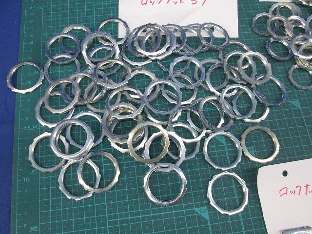 ロックナットセット(サイズ混在80個入) 25他