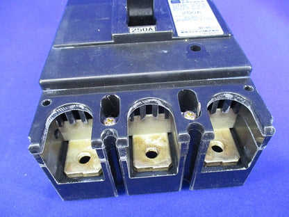 配線用遮断器 3P250A DNB-253