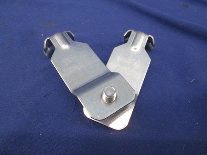 野ぶち受け材接続補強金具(7個入) AKC1R
