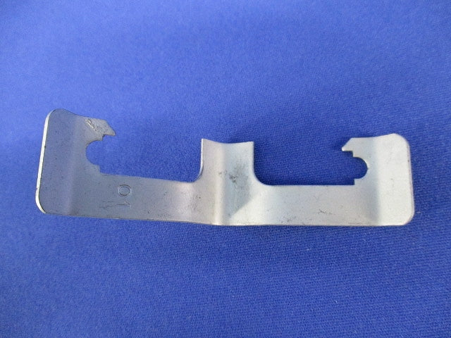 吊りボルト 丸鋼交差金具(50個入) K-9