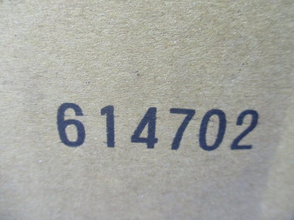 ステンレス屋外用制御盤キャビネット 水切 防塵 防水パッキン付 鉄製基板付 片扉 ライトベージュ塗装 SOR16-44