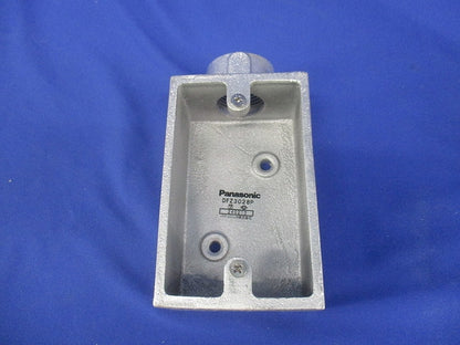 露出スイッチボックス 1コ用1方出 鋳鉄 G28 DFZ3028P