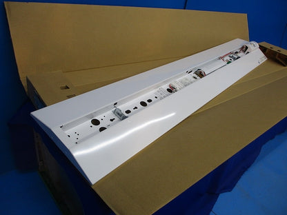 LED非常用ベースライト本体(18年製) LEETJ-42302-LS9