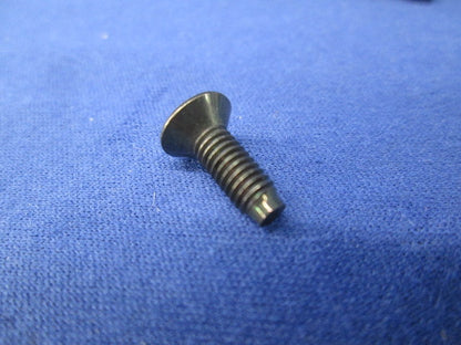 皿ネジ(+)(900個以上入)(黒) M4×12ｍｍ