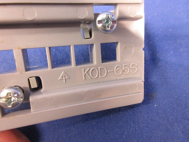 角バー台座(10個入) KOD-65S