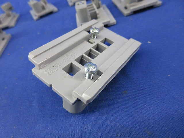 角バー台座(10個入) KOD-65S
