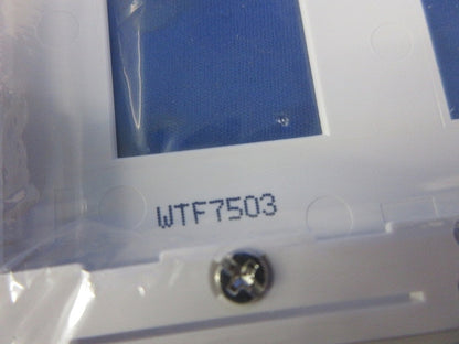 コンセントプレート(7枚入)(ホワイト)(新品未開封) WTF7503