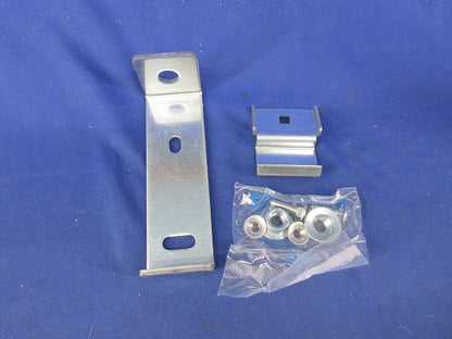 吊り金具(2個入) WRH1