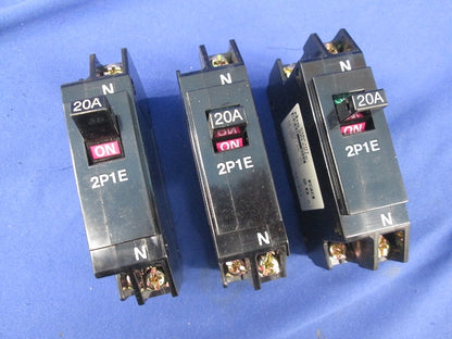 サーキットブレーカー2P1E20A(3個入) NX5N