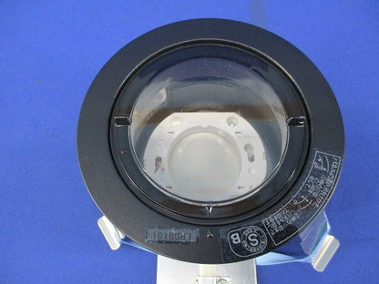 LEDダウンライト軒下用φ100(ランプ別売)(ガラス面にキズ有) LRD9101