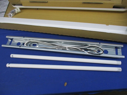 HF32形1灯・2灯用吊具パイプ CTK400PW