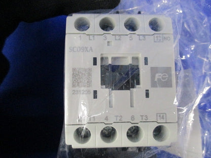 電磁開閉器0.48-0.72A(新品未開封) SW09XA2-110TP48