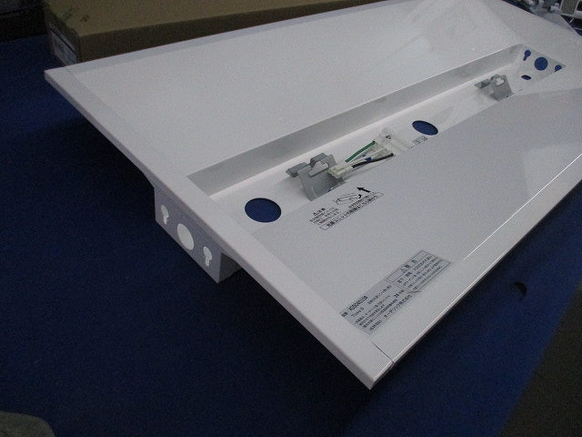 LEDベースライト(昼光色)(撮影のため本体のみ開封) XD504010+UN4304RA