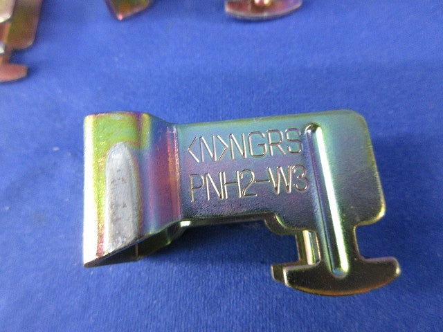 吊りボルト傾斜支持金具(26個入)(キズ・汚れ有) PNH2-W3