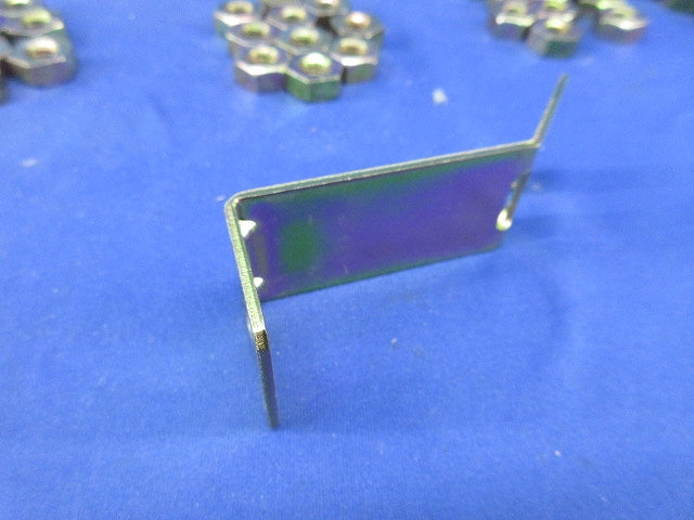 吊りボルト振れ止め金具(20個入) DLEF3