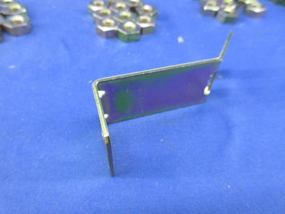 吊りボルト振れ止め金具(20個入) DLEF3