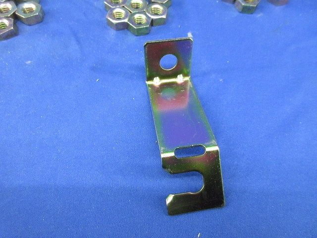 吊りボルト振れ止め金具(20個入) DLEF3