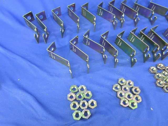 吊りボルト振れ止め金具(20個入) DLEF3