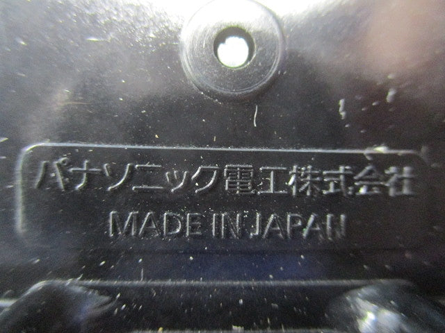 露出コンセント 接地2P ブラック WK3630