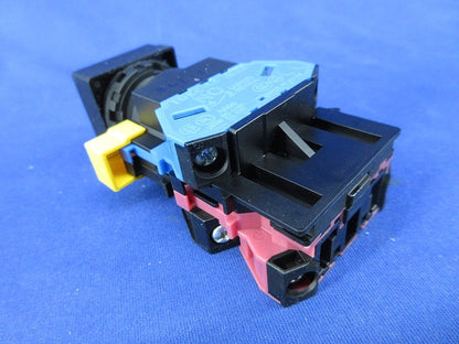 照光押ボタンスイッチ HW2L-M111Q4WH