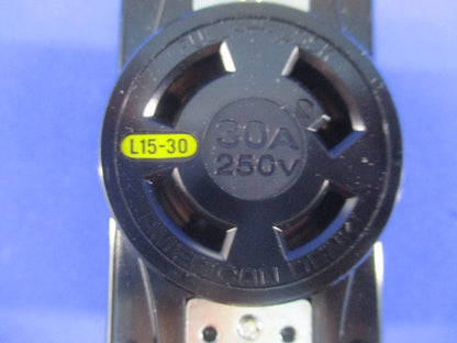 引掛形 埋込コンセント 接地3P30A250V 4320-L15