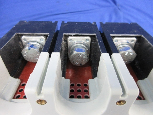 配線用遮断器 3P300A S-400S