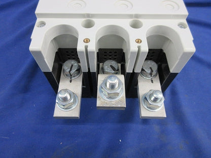 配線用遮断器 3P300A S-400S