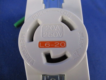 接地引掛埋込コンセント 20A250V MH8724