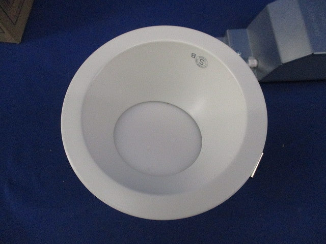 LEDダウンライトφ100(電球色)(キズ有) AD7202W27