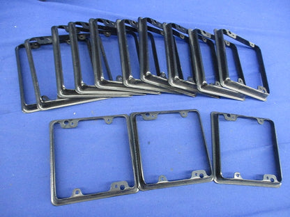 中四角スイッチカバー2個用(13個入) 型番不明