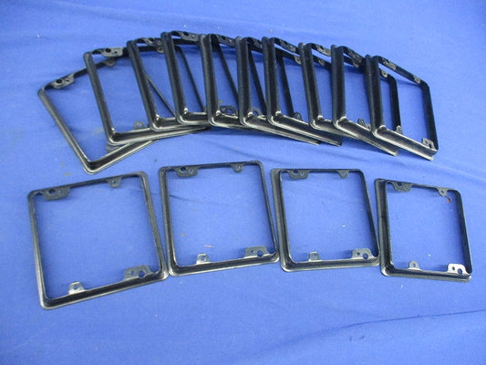 中四角スイッチカバー2個用(14個入) 型番不明