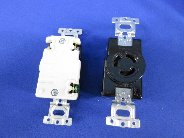 引掛埋込コンセント(5個入)(キズ・汚れ有) WF2315K