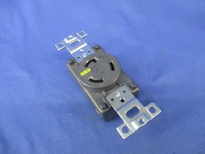 接地形2P20A125V埋込コンセント 3210-L5