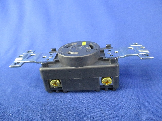 接地形2P20A125V埋込コンセント 3210-L5