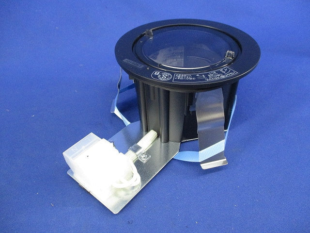 LEDダウンライト 軒下用φ100(傷有) LRD9101