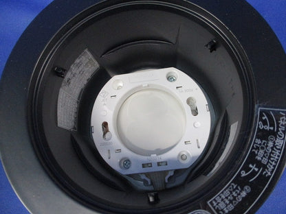 LEDダウンライト 軒下用φ100(傷有) LRD9101
