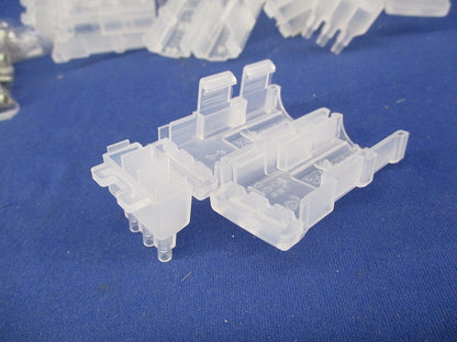 絶縁カバー付3心棒状形圧着端子(20セット入) MZ6687