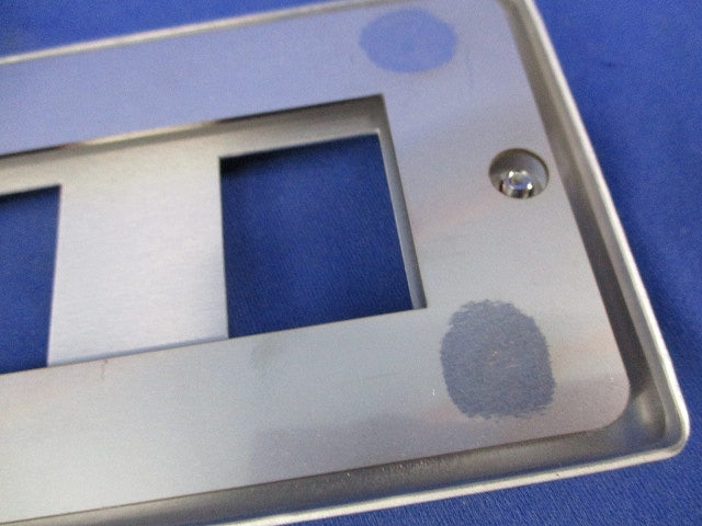 新金プレート1連縦棒タイプ(3枚入)(キズ有) BSW-1112W