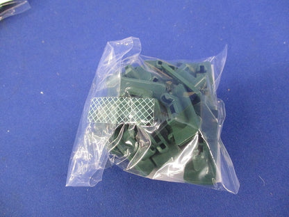 ハーネスジョイントボックスフル端子防塵カバー(20個入×3計60個入(新品未開封) WJ9992G